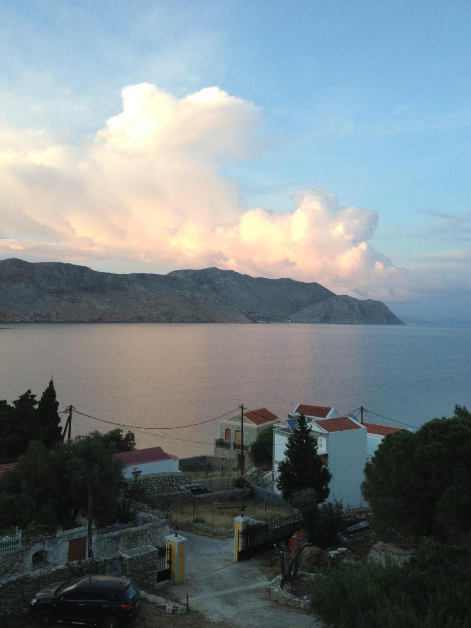 Panorama Thea Simi Exterior foto